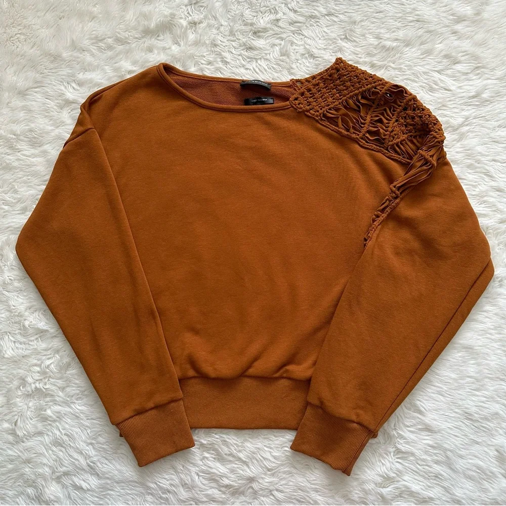 Carbon38 Sweatshirt Macrame Shoulder Pullover Long Sleeve Caramel Cafe XS - Picture 4 of 14